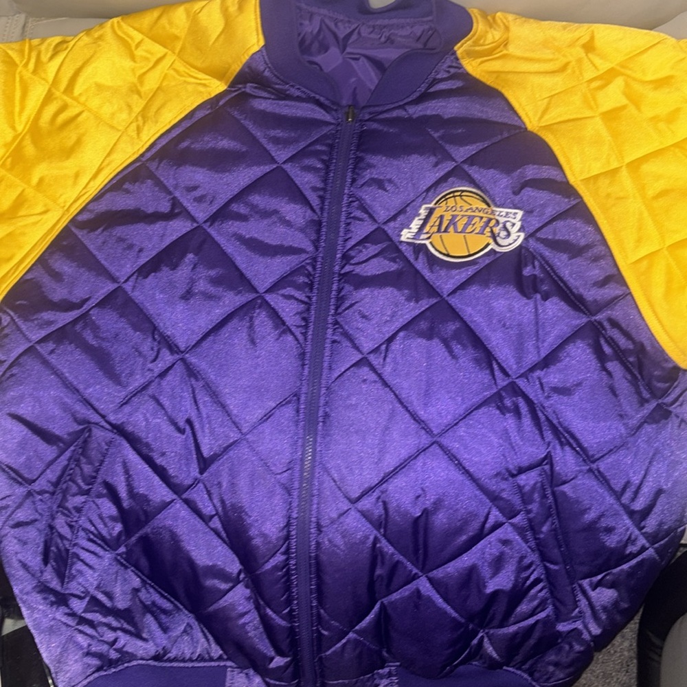 NBA laker reversible jacket worn 2 times still in new condition